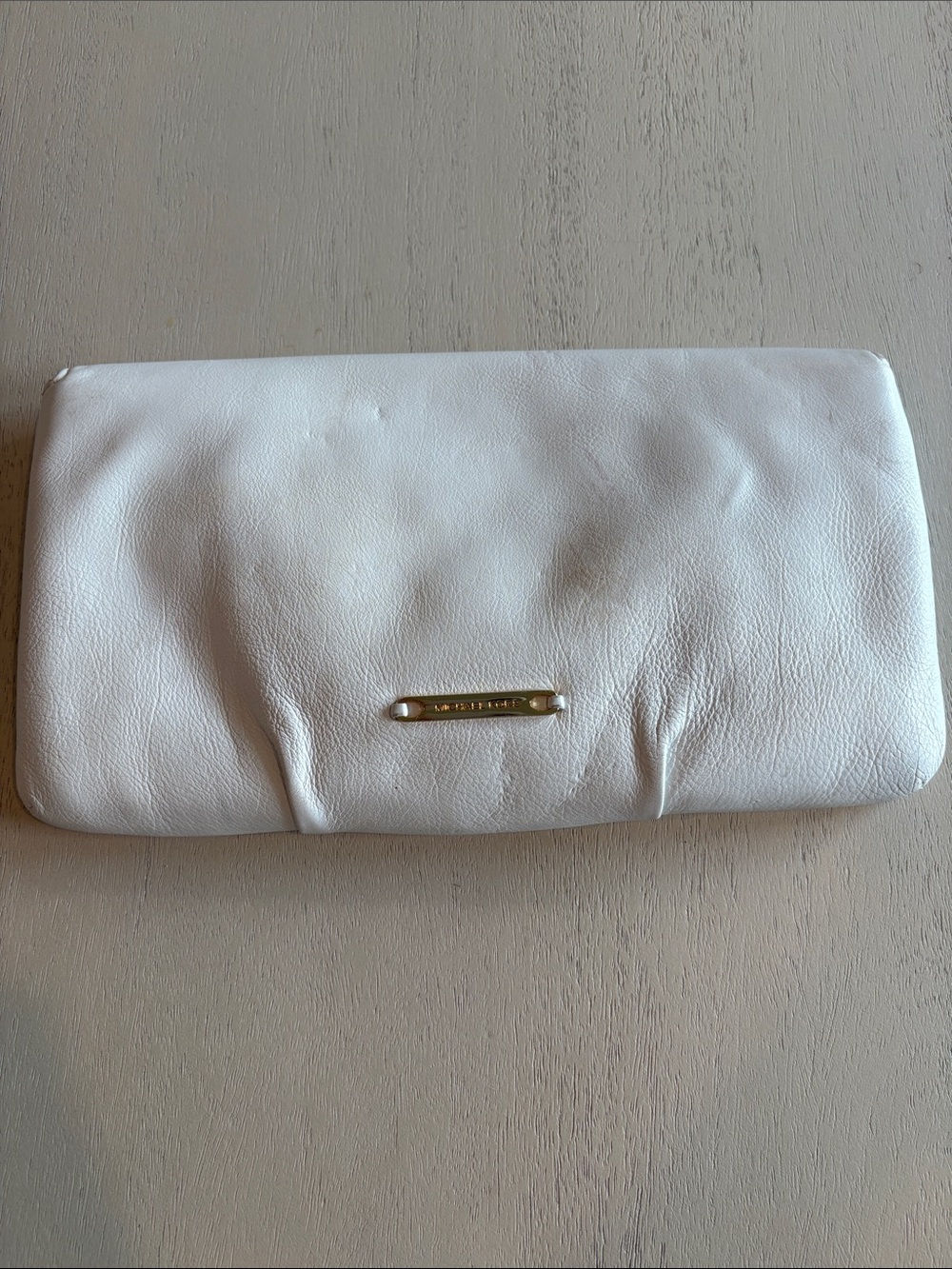 Michael Kors White Leather Clutch with Gold Chain Accent - Picture 5 of 7